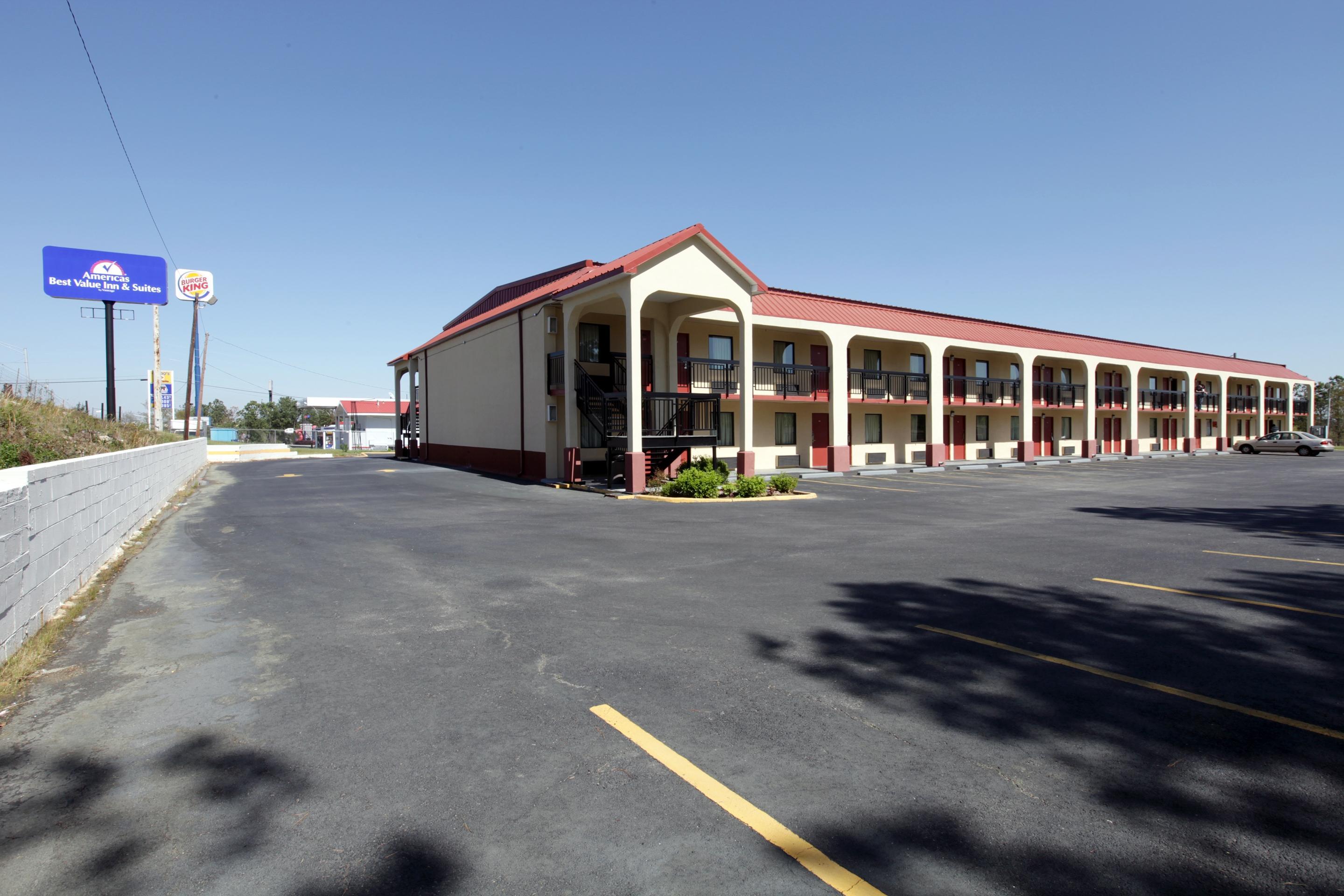 Americas Best Value Inn & Suites Macon Exterior foto