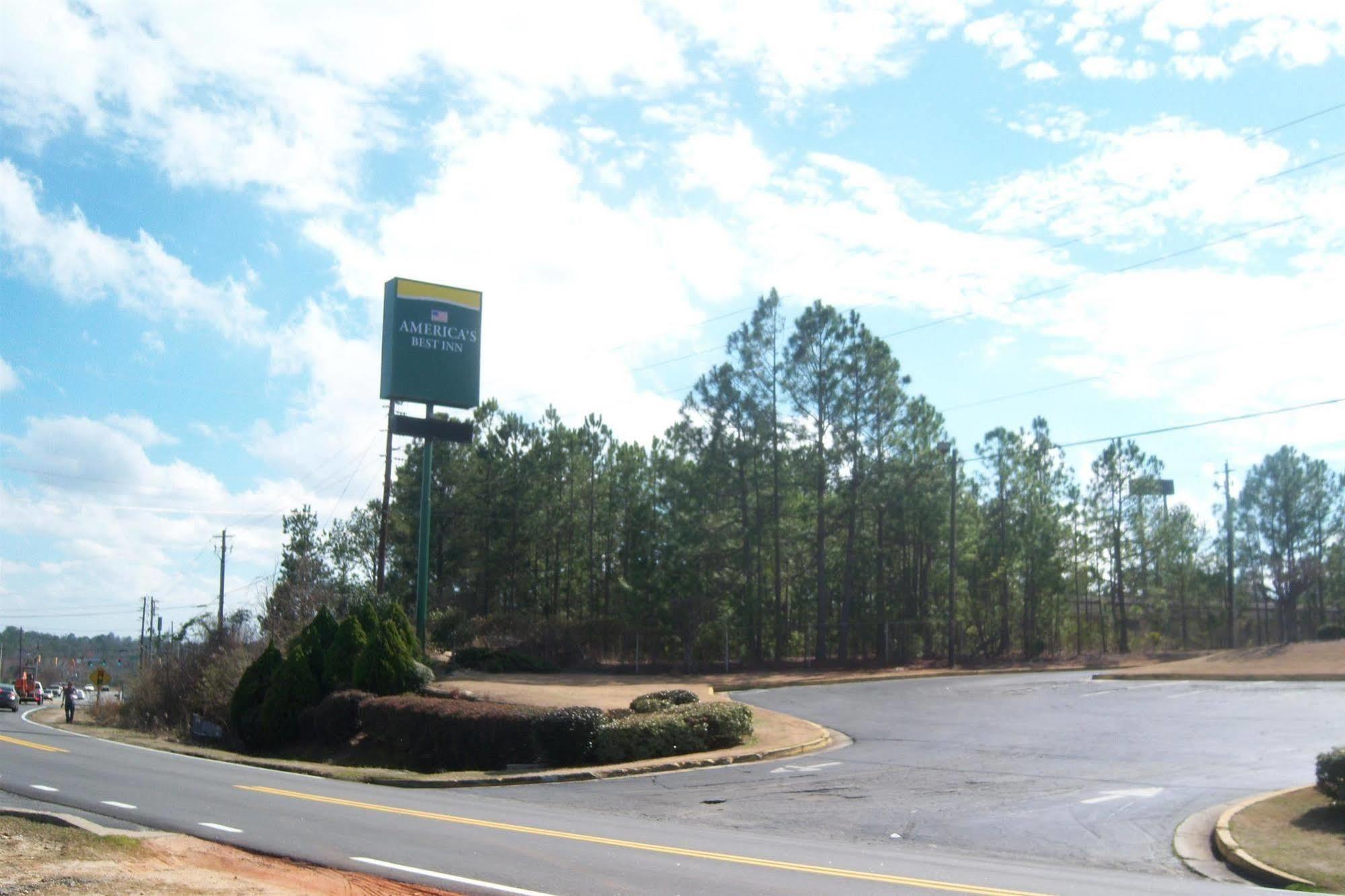 Americas Best Value Inn & Suites Macon Exterior foto